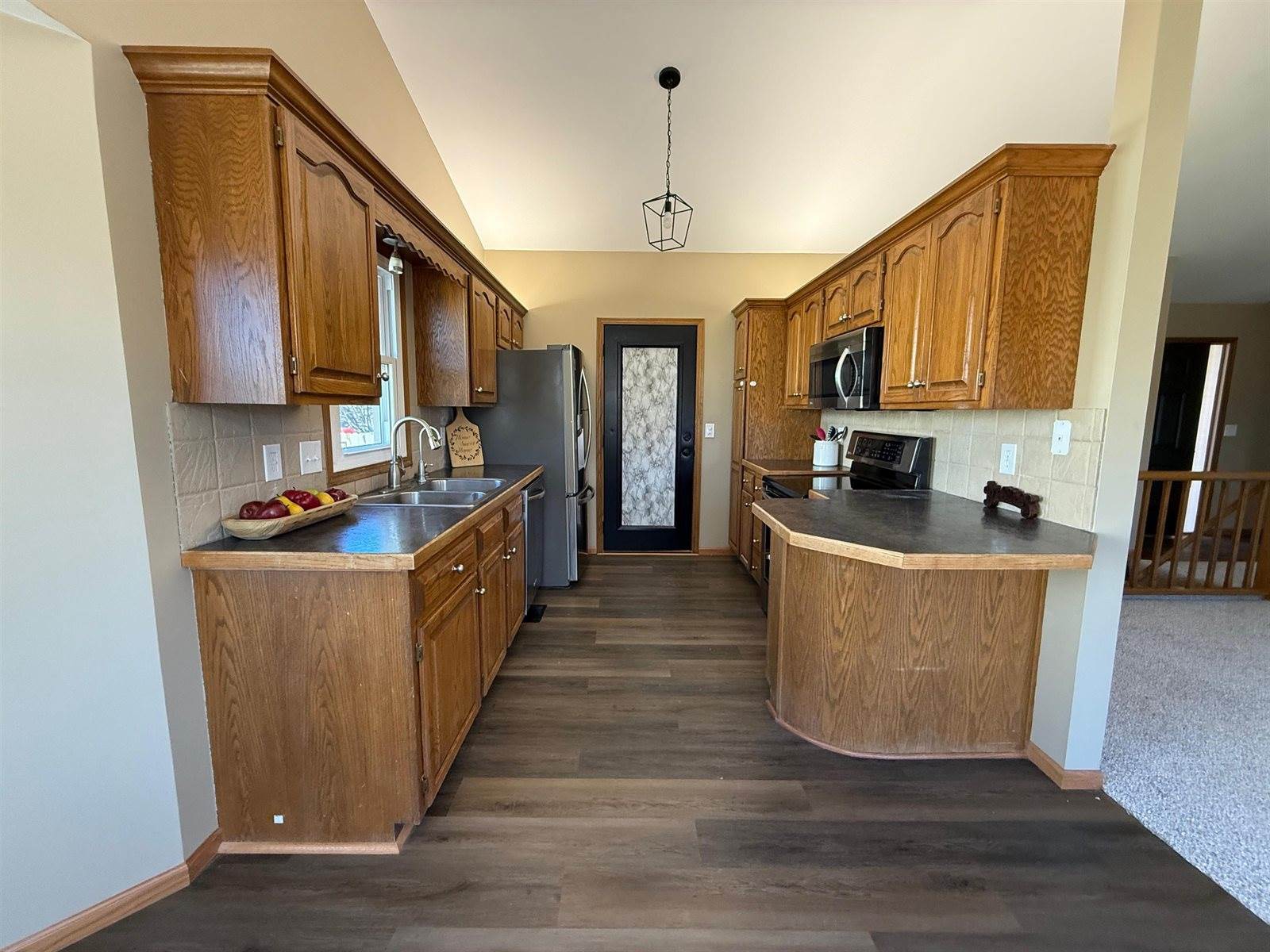 2335 South Cypress St, Wichita, KS 67207