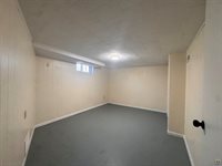 301 SW Western AVE, Topeka, KS 66606