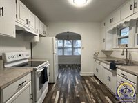 301 SW Western AVE, Topeka, KS 66606