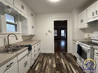 301 SW Western AVE, Topeka, KS 66606