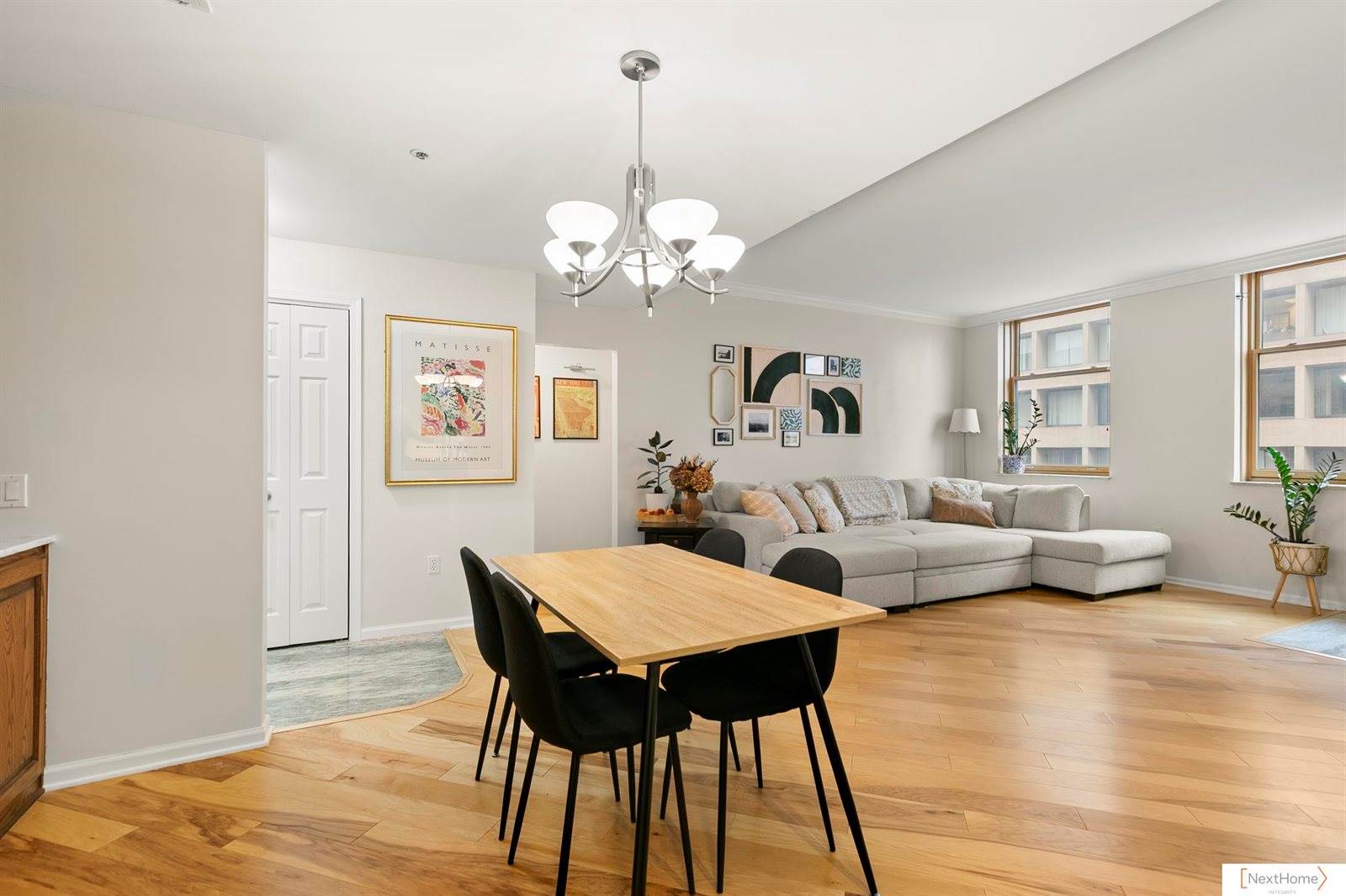 128 North 13Th Street, Lincoln, NE 68508