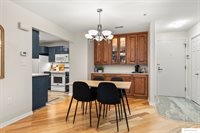 128 North 13Th Street, Lincoln, NE 68508