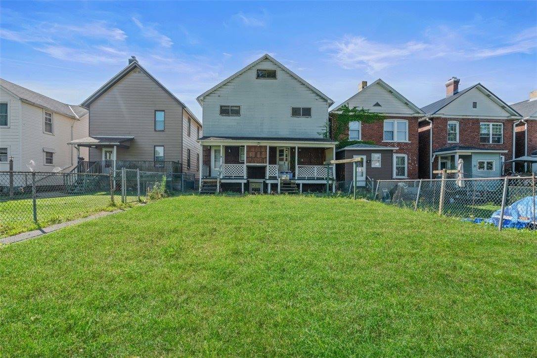 1113-1115 Stieren Ave, Brackenridge, PA 15014