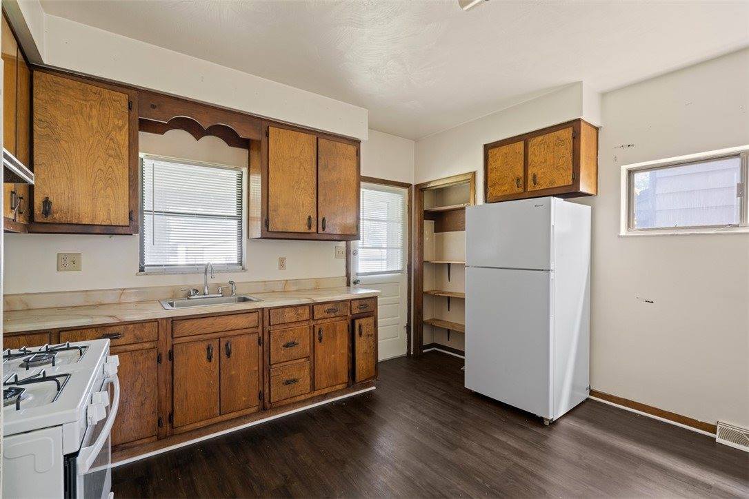 1113-1115 Stieren Ave, Brackenridge, PA 15014