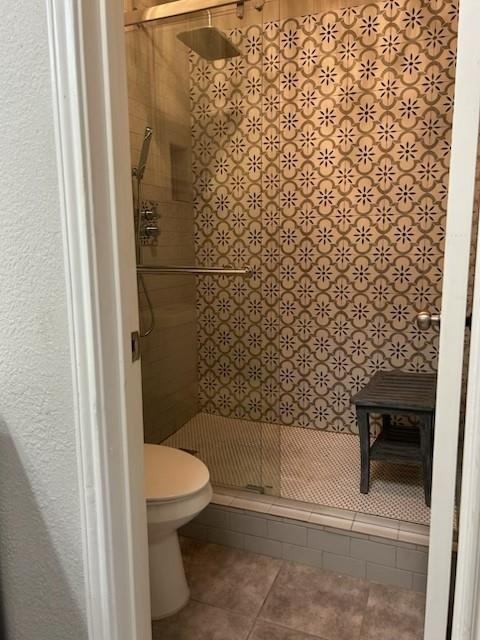 1322 Maplewood Drive, Lewisville, TX 75067