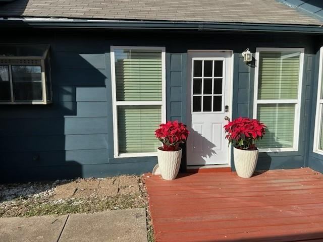 1322 Maplewood Drive, Lewisville, TX 75067