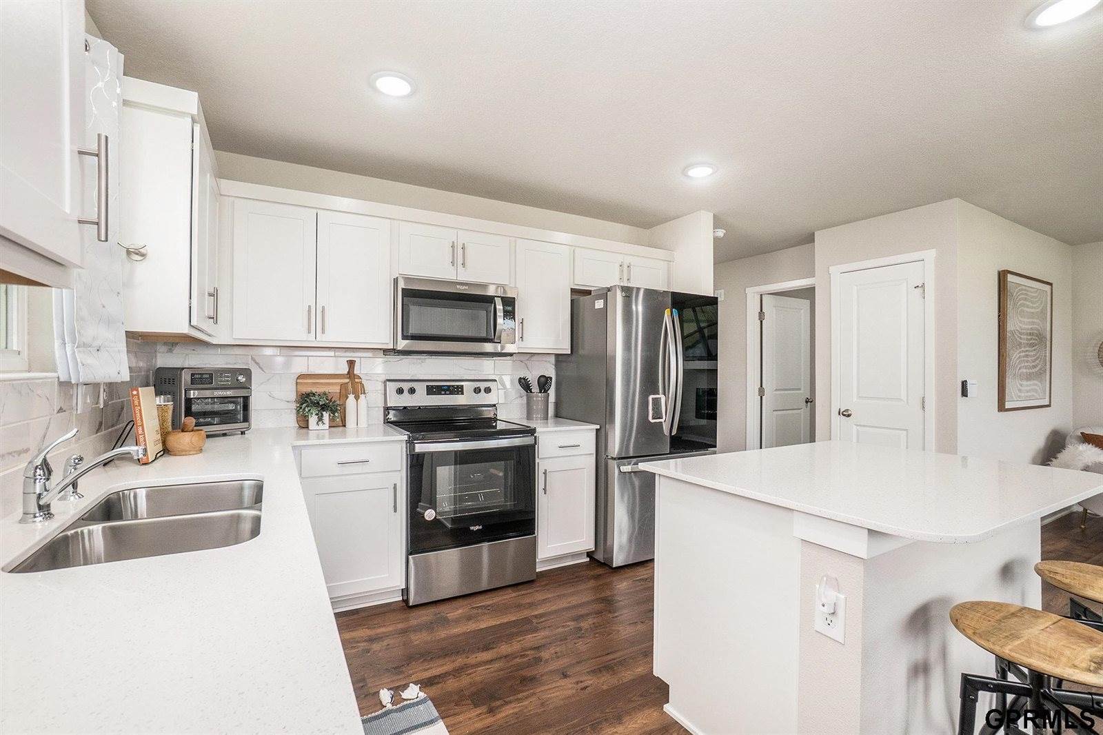 10816 South 177Th Street, Omaha, NE 68136