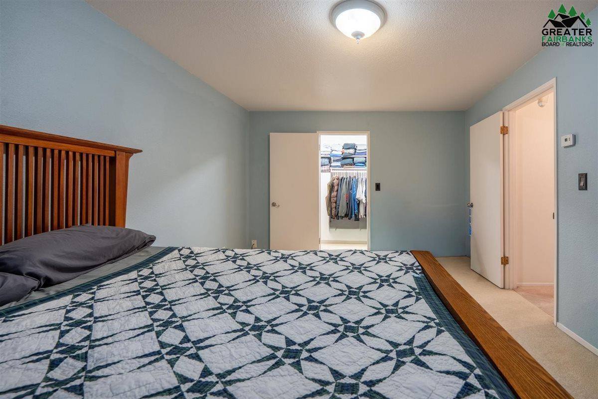 665 10th Avenue, Fairbanks, AK 99701