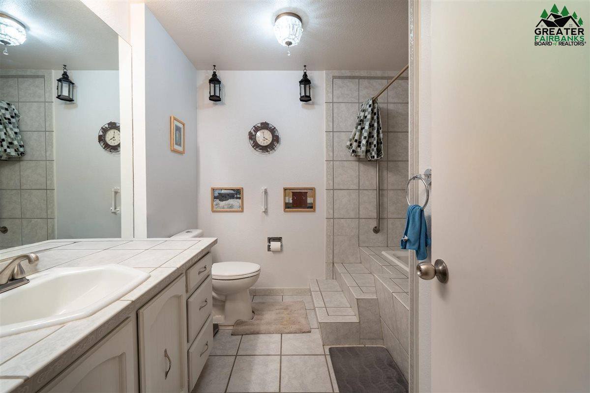 665 10th Avenue, Fairbanks, AK 99701