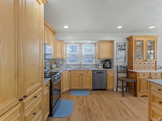 1137 West 2500 South, Syracuse, UT 84075