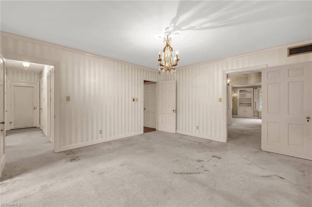 505 Salisbury Street, Kernersville, NC 27284