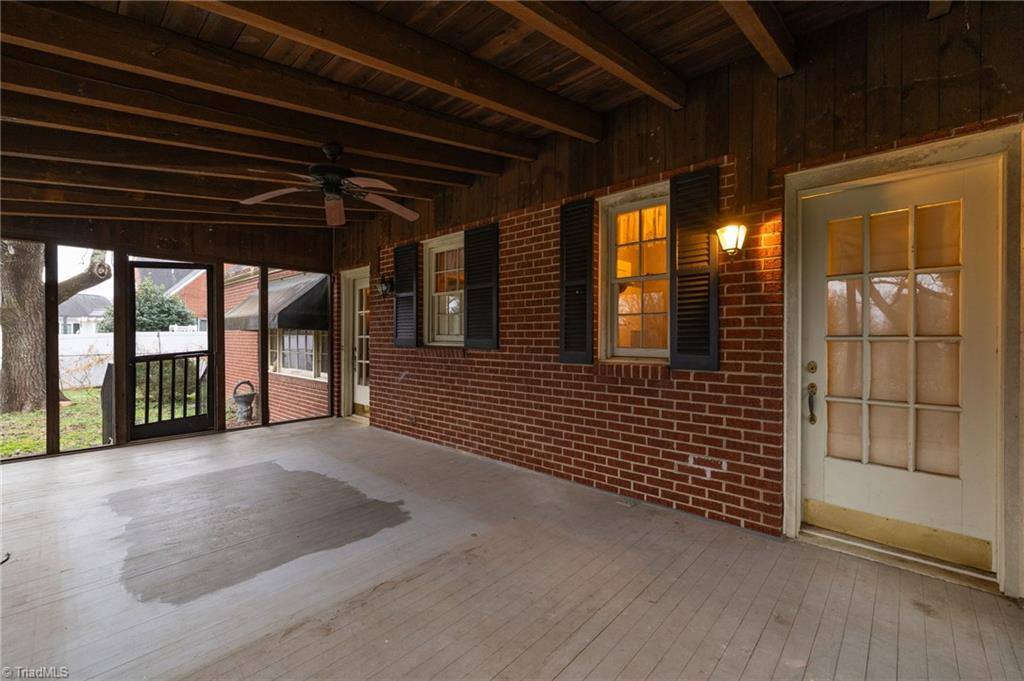 505 Salisbury Street, Kernersville, NC 27284