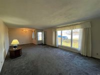 8105 N Williamson Road, Muncie, IN 47303