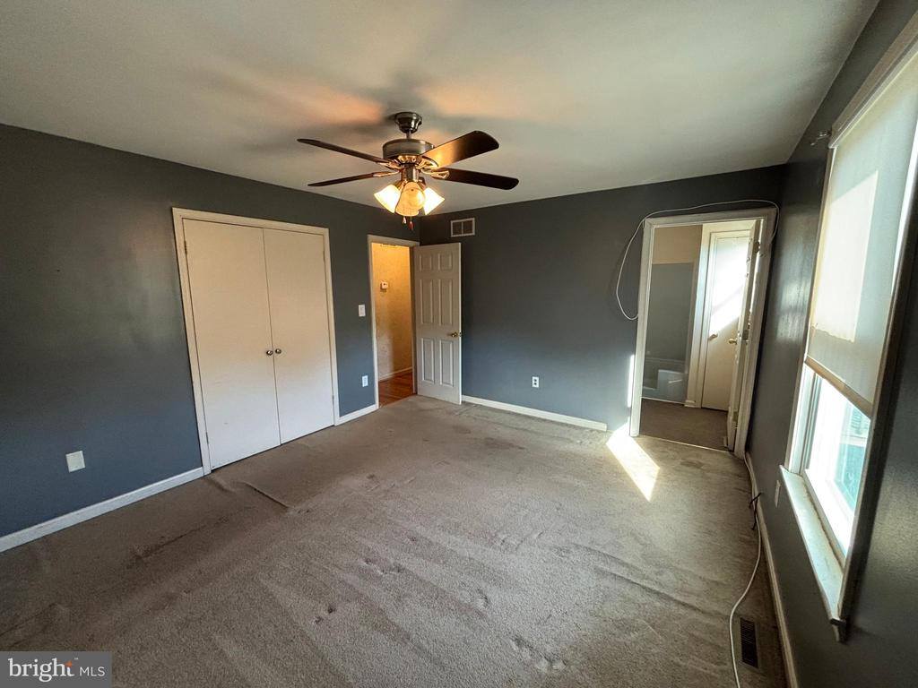 10 Starboard Court, Taneytown, MD 21787