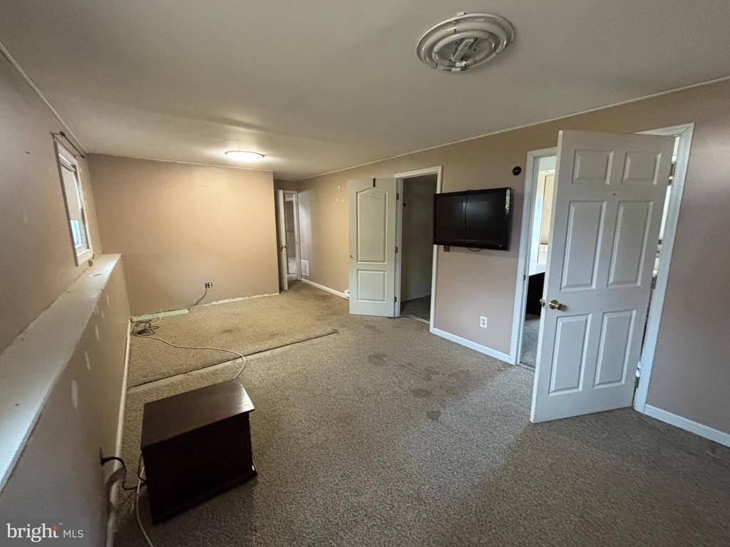 10 Starboard Court, Taneytown, MD 21787