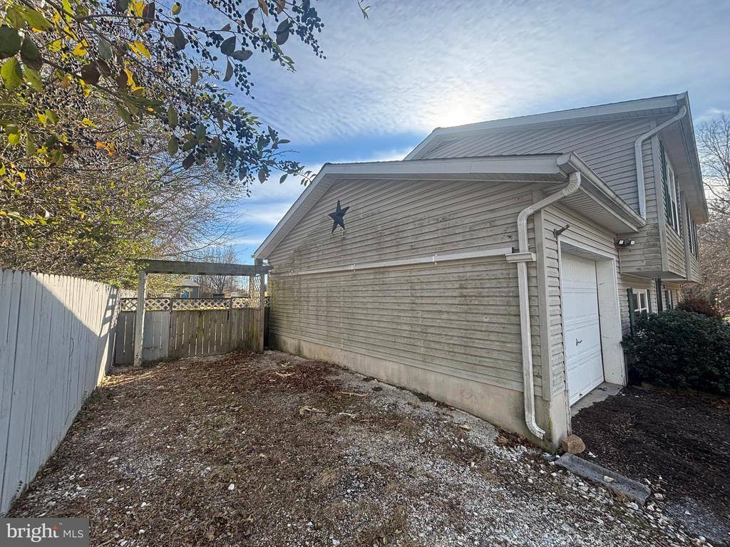 10 Starboard Court, Taneytown, MD 21787