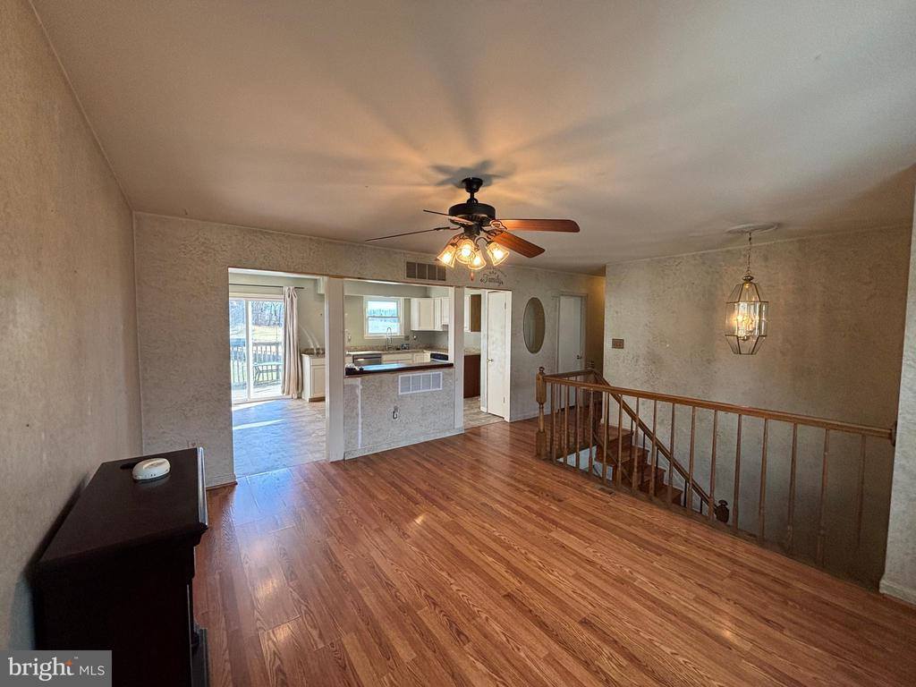 10 Starboard Court, Taneytown, MD 21787