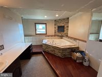 10 Starboard Court, Taneytown, MD 21787