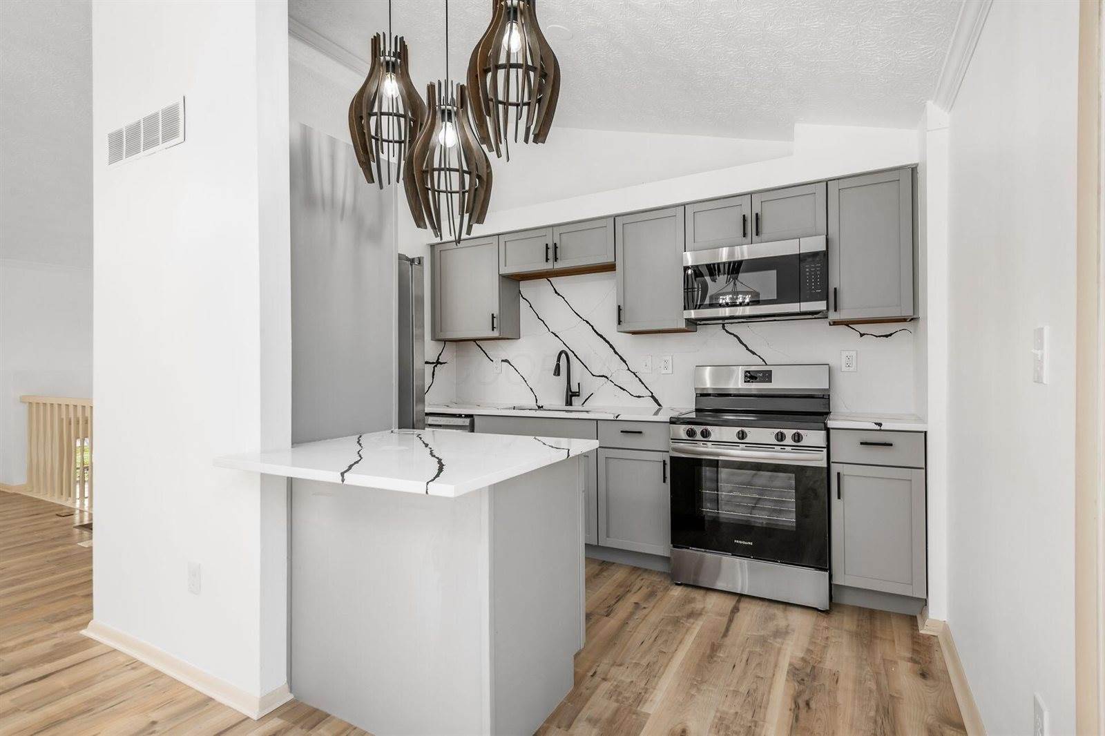 3800 Mount Hood Court, Columbus, OH 43230