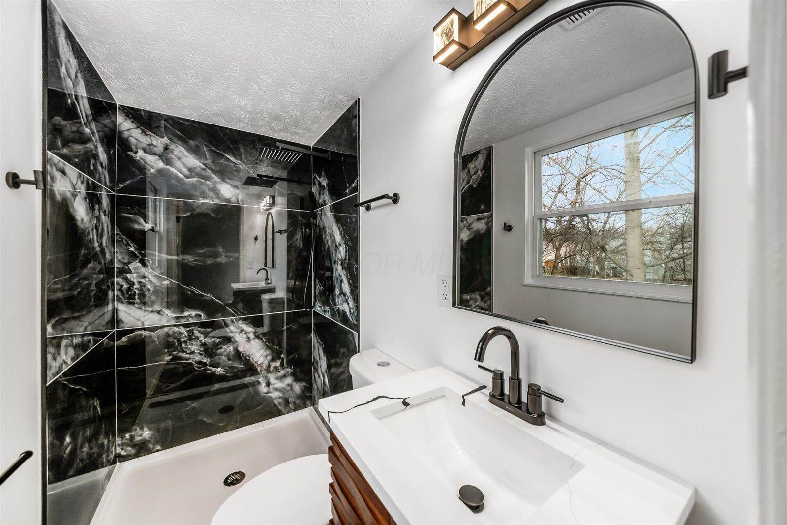 3800 Mount Hood Court, Columbus, OH 43230