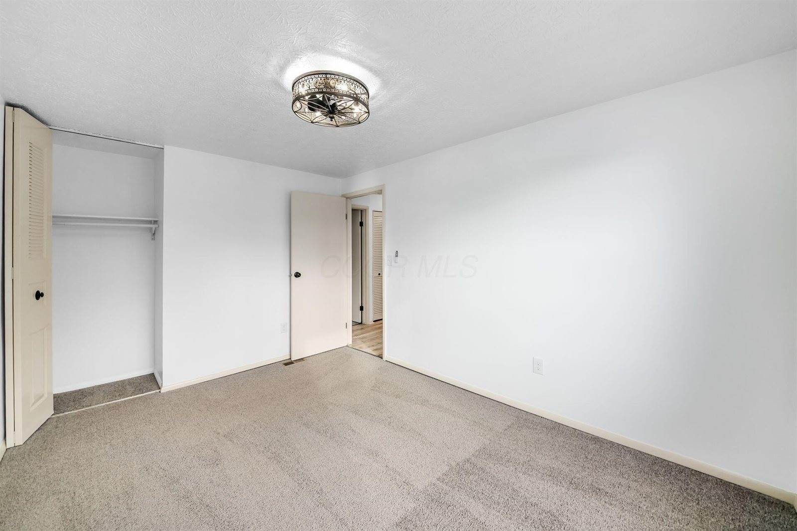 3800 Mount Hood Court, Columbus, OH 43230