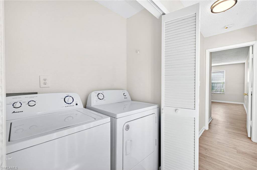 11653 Pointe Circle Dr, Fort Myers, FL 33908