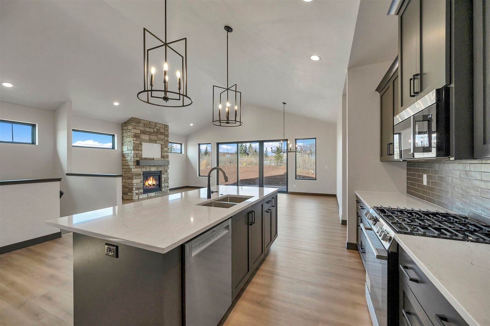 315 Aldon Circle, Green Bay, WI 54304