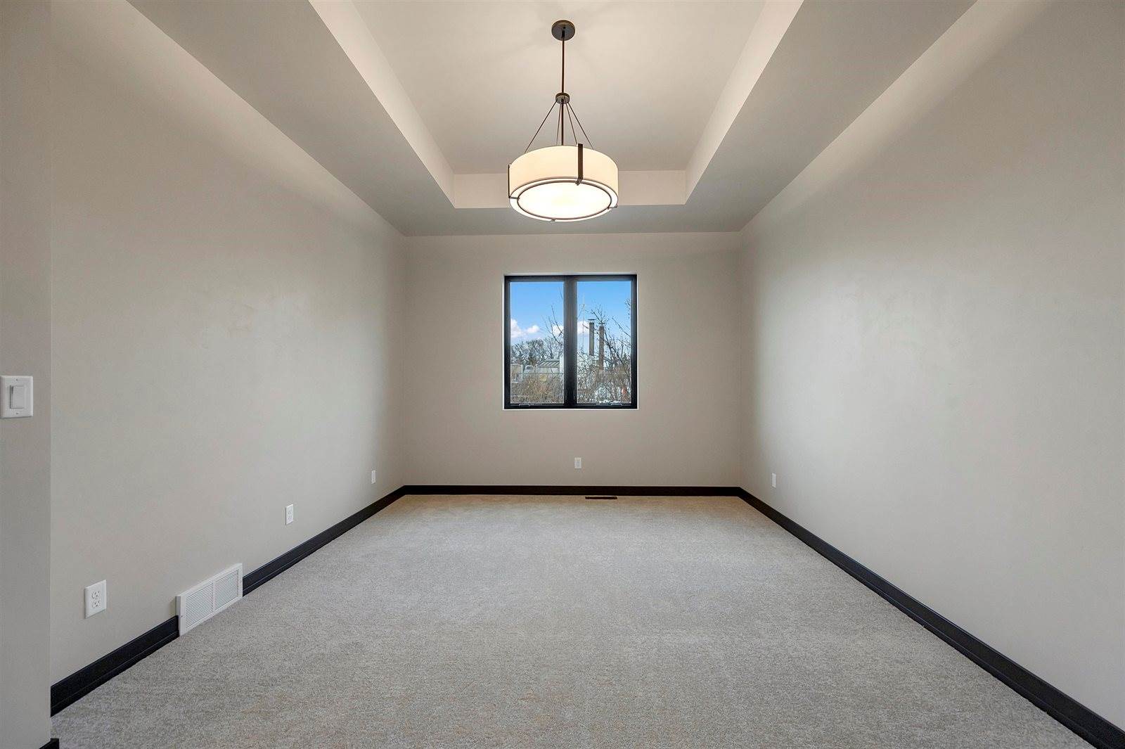 315 Aldon Circle, Green Bay, WI 54304