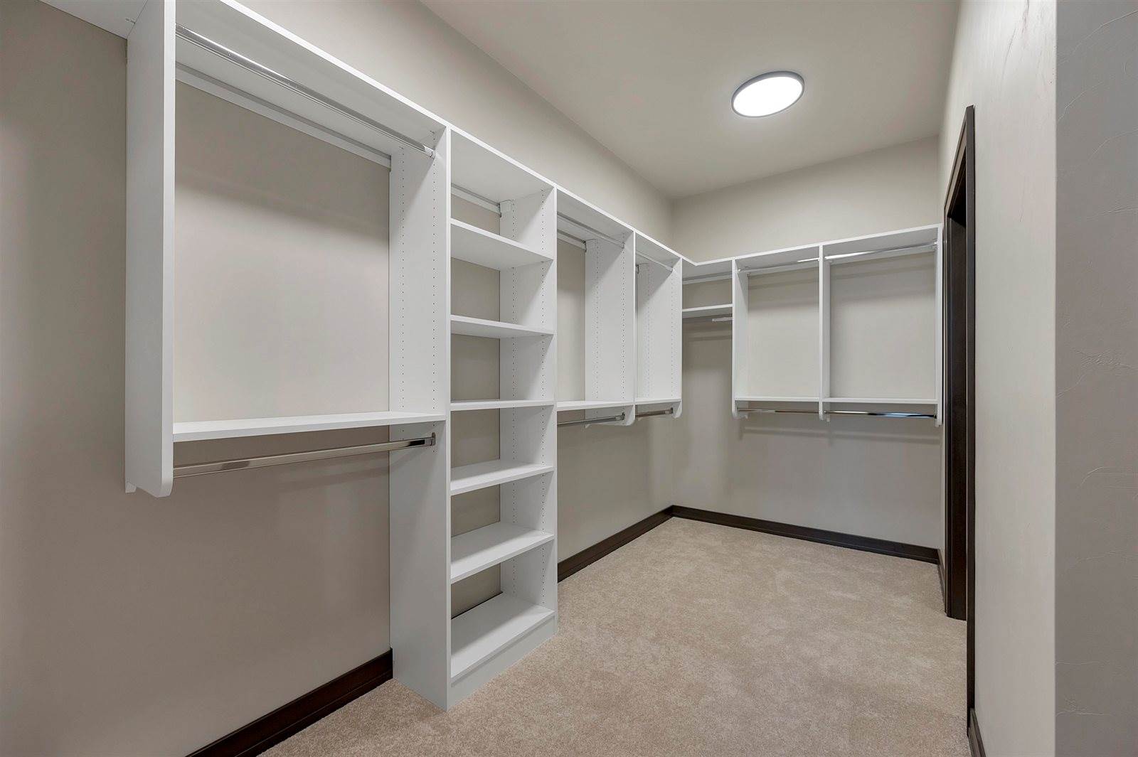 315 Aldon Circle, Green Bay, WI 54304