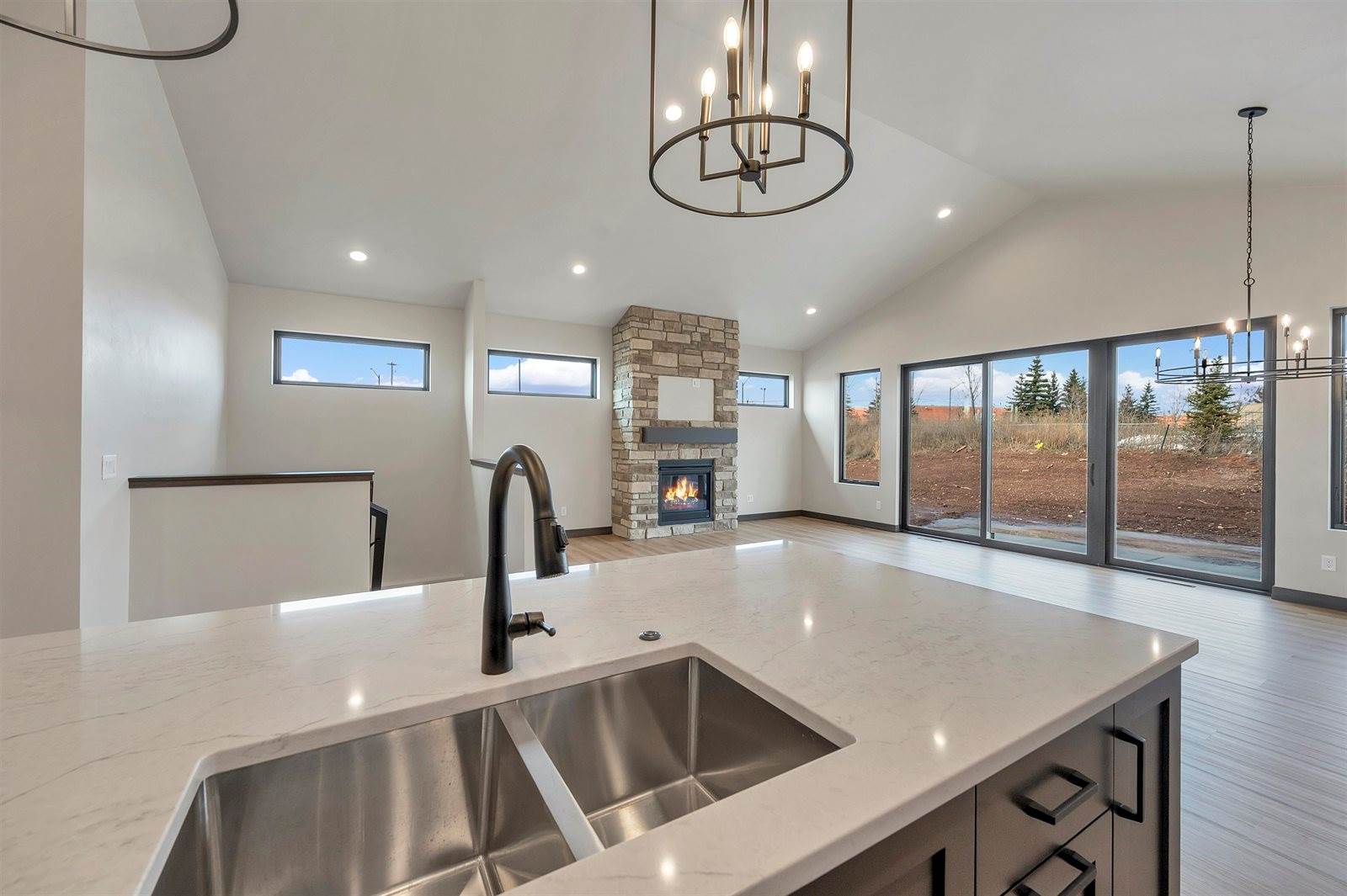 315 Aldon Circle, Green Bay, WI 54304