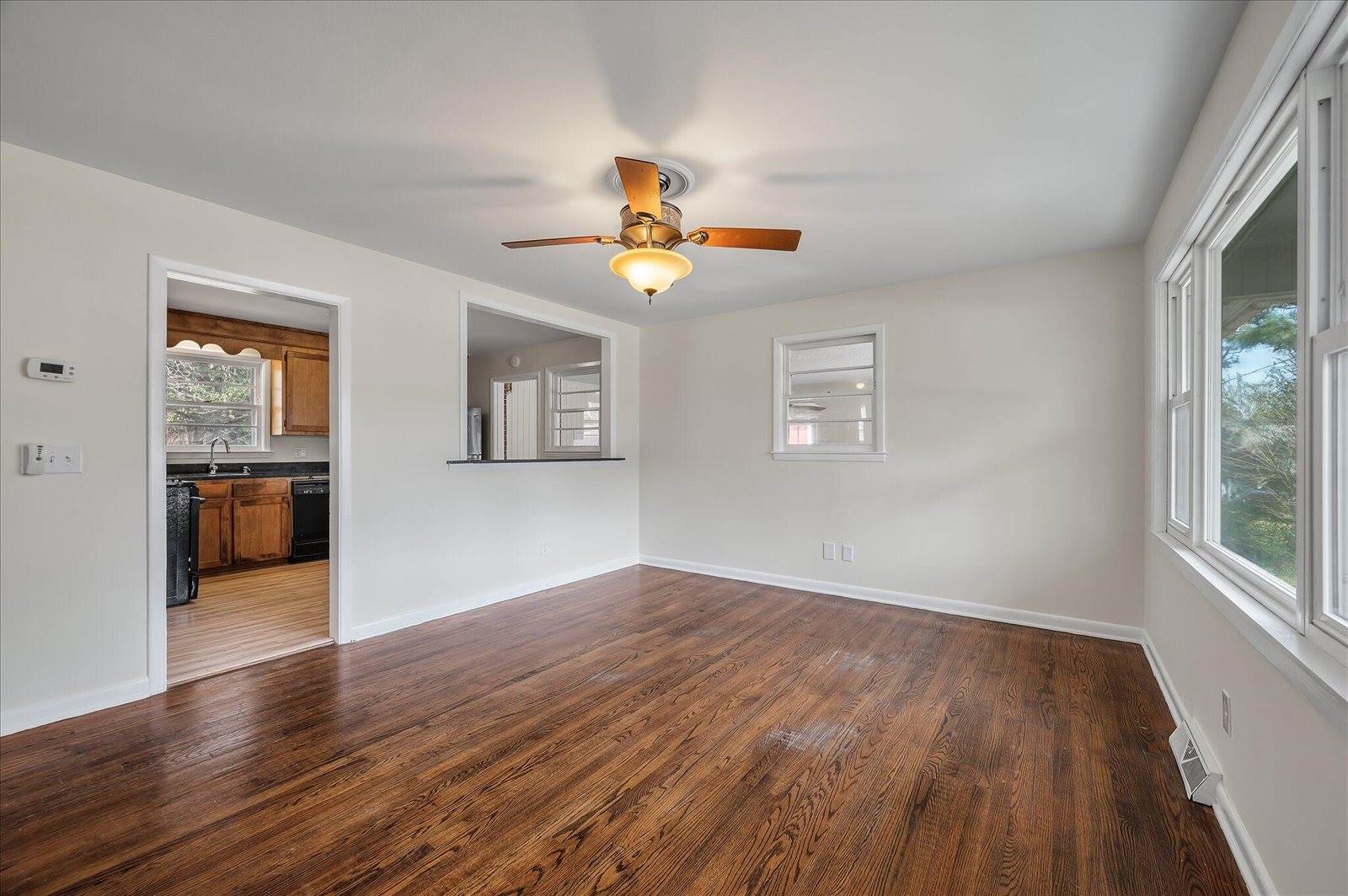 2213 Pinehurst Avenue, Charleston, SC 29414