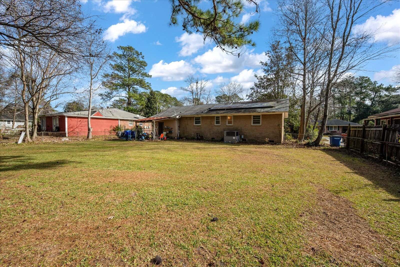 2213 Pinehurst Avenue, Charleston, SC 29414