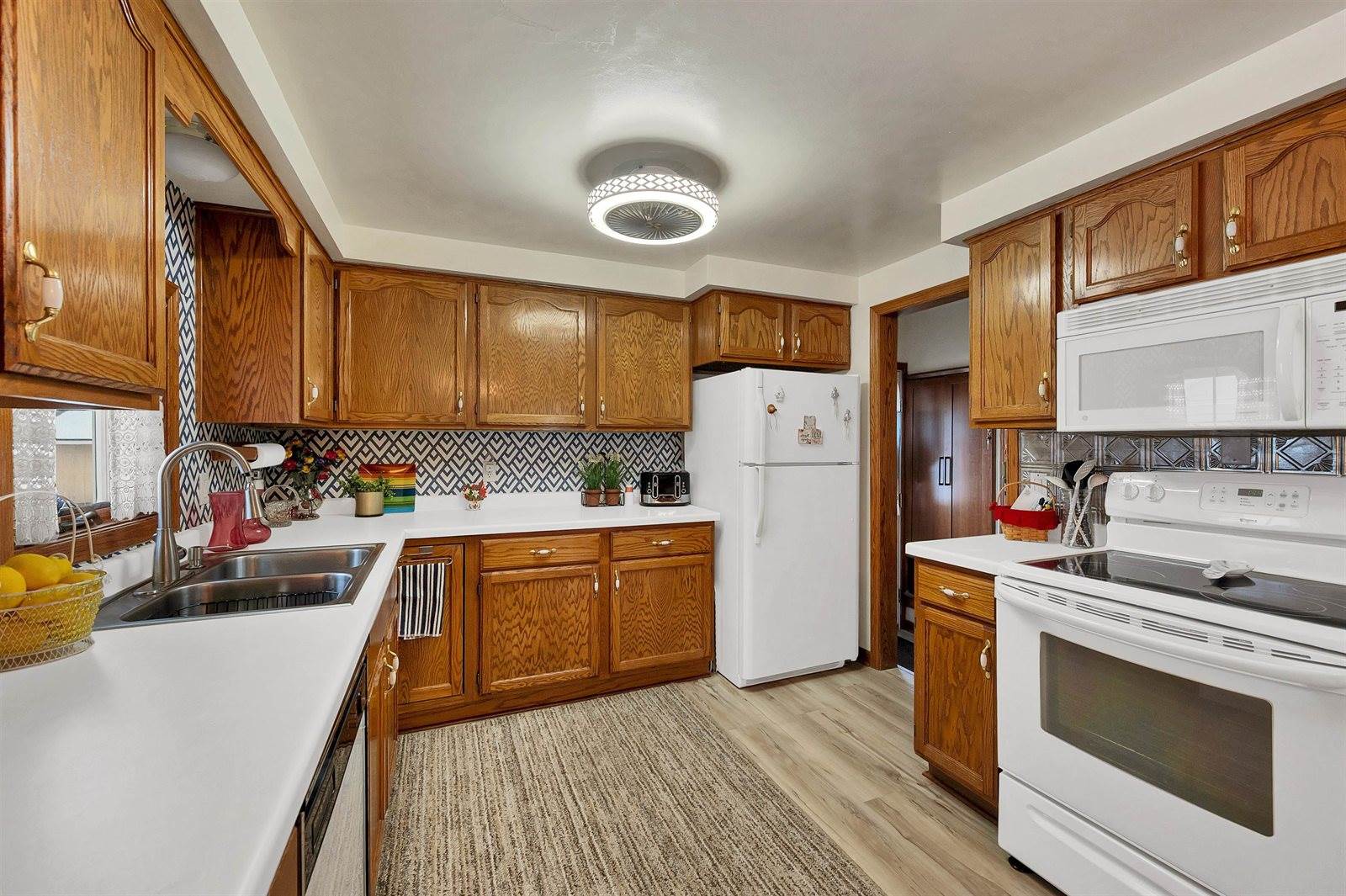 1035 Ethel Avenue, Green Bay, WI 54303