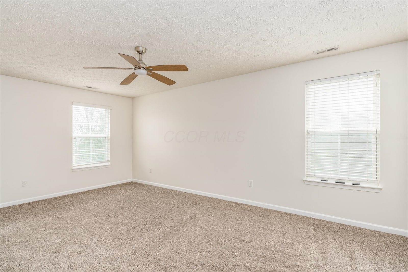 5538 Lehman Meadows Drive, Canal Winchester, OH 43110