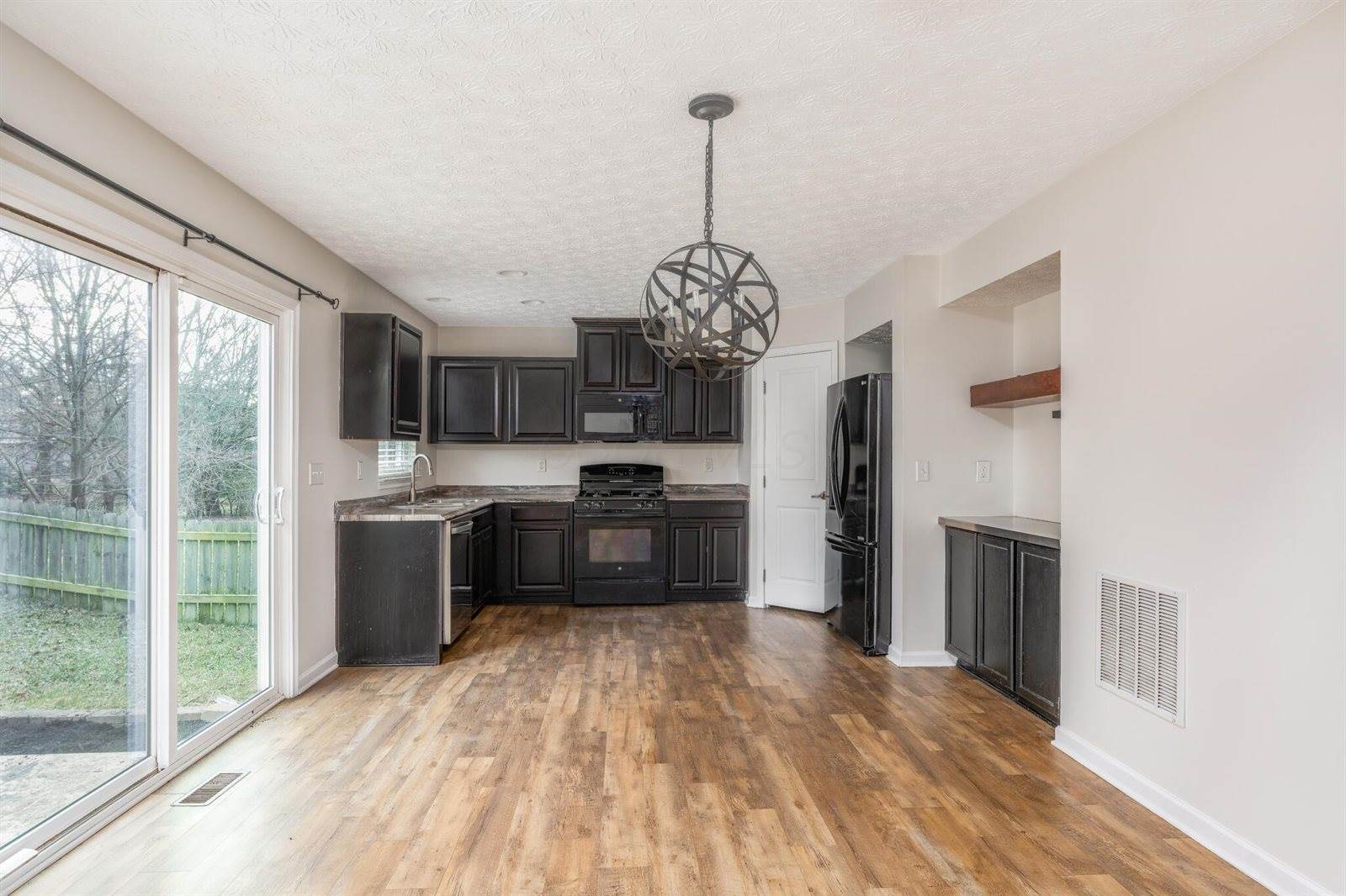 5538 Lehman Meadows Drive, Canal Winchester, OH 43110