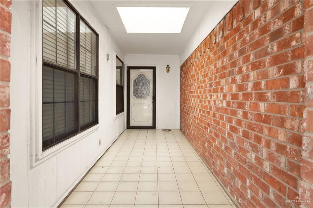 2811 Ashley Drive, Pharr, TX 78577