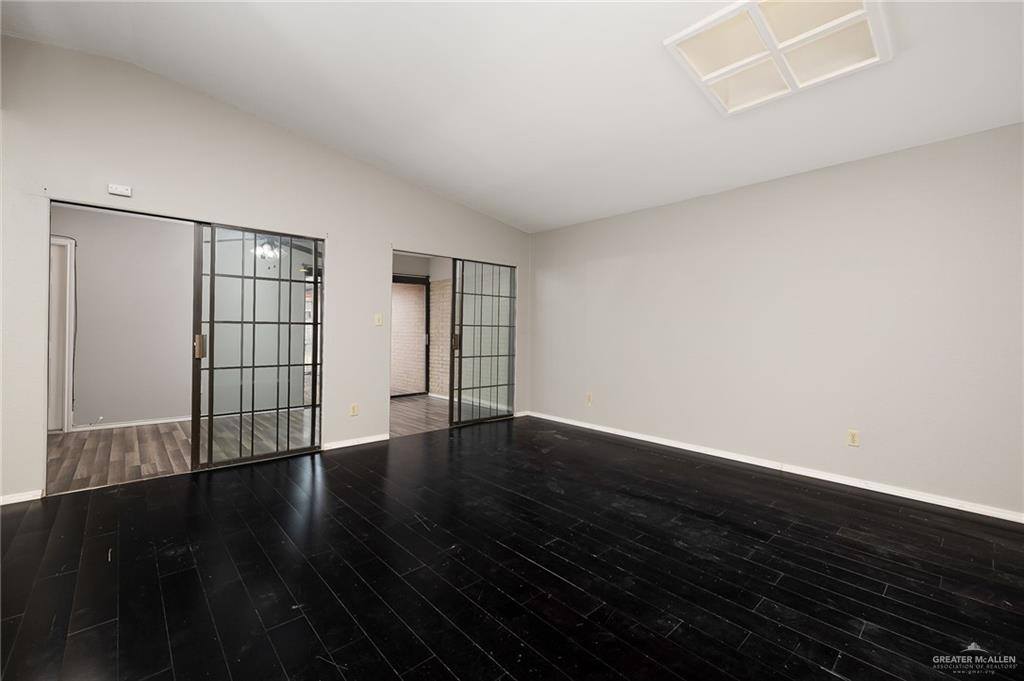 2811 Ashley Drive, Pharr, TX 78577