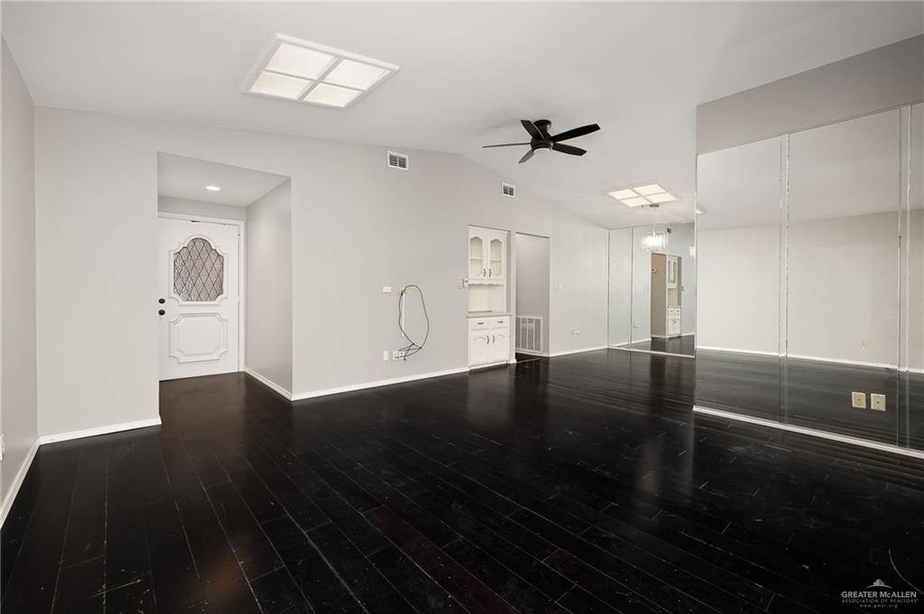 2811 Ashley Drive, Pharr, TX 78577