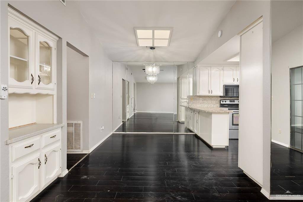 2811 Ashley Drive, Pharr, TX 78577