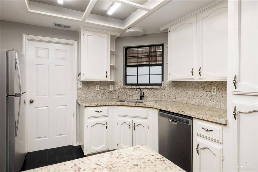 2811 Ashley Drive, Pharr, TX 78577