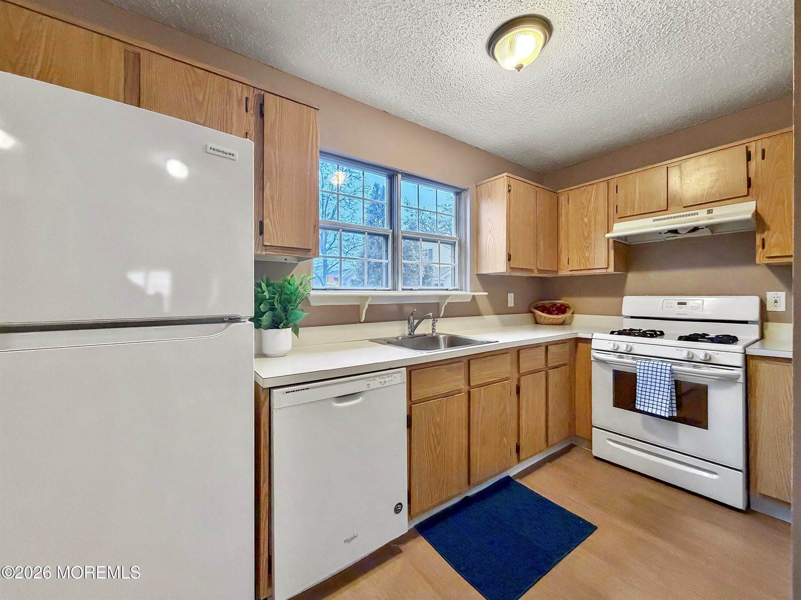 47 Carnaby Close, Freehold, NJ 07728