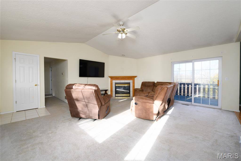 16855 Lensman Road, Saint Robert, MO 65584