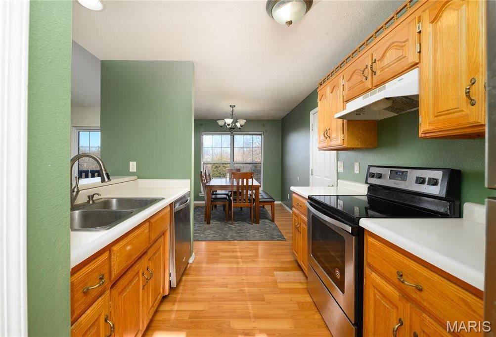 16855 Lensman Road, Saint Robert, MO 65584