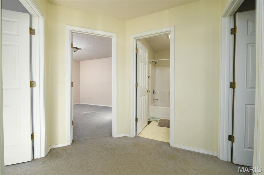 16855 Lensman Road, Saint Robert, MO 65584