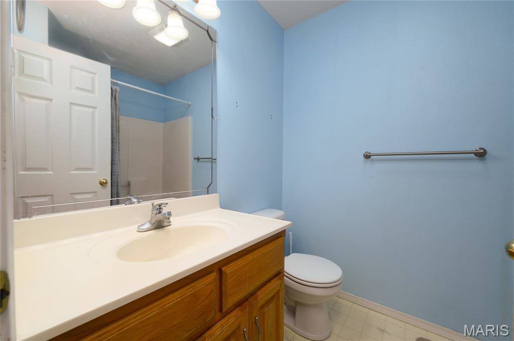 16855 Lensman Road, Saint Robert, MO 65584