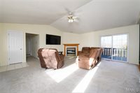 16855 Lensman Road, Saint Robert, MO 65584