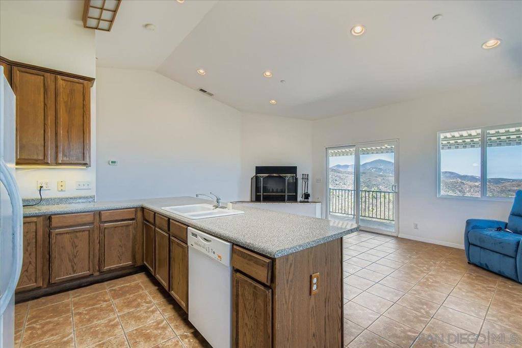 13622 Coyote Vista Way, Jamul, CA 91935