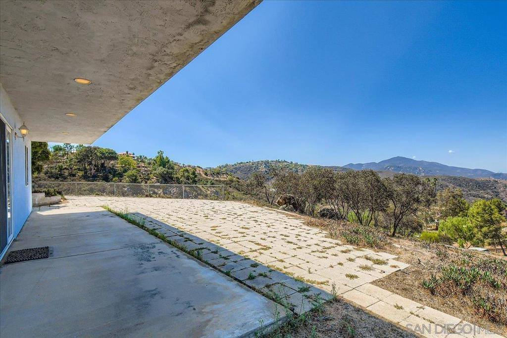 13622 Coyote Vista Way, Jamul, CA 91935