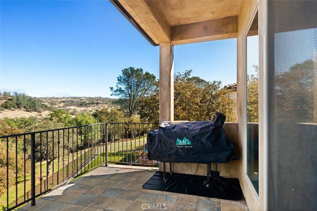 3368 Summit Ridge, Chico, CA 95928