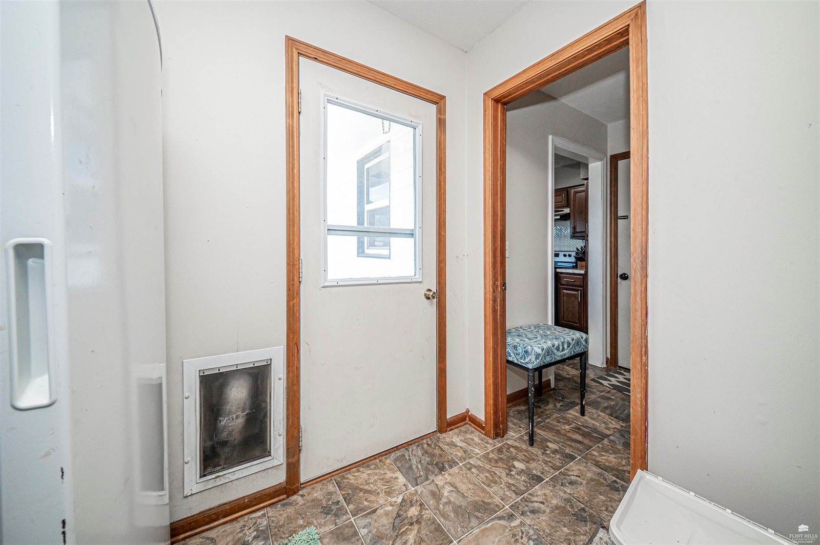 602 Knollwood Street, Wakefield, KS 67487